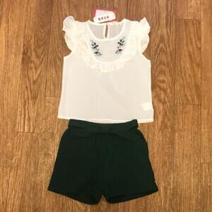 Bear Leader White Floral Embroidery Shirt and Green Shorts Size 5/6 Years